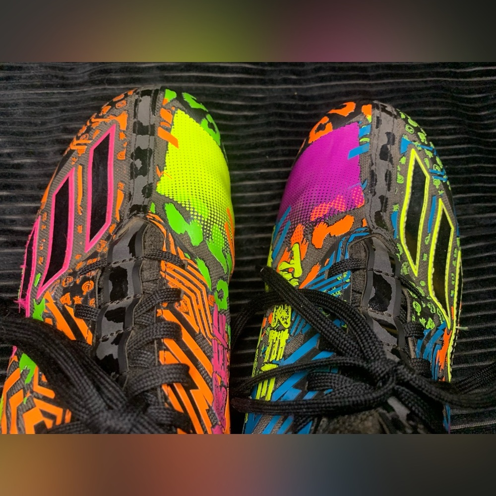 Adidas Men’s Football Cleats - Picture 5 of 7